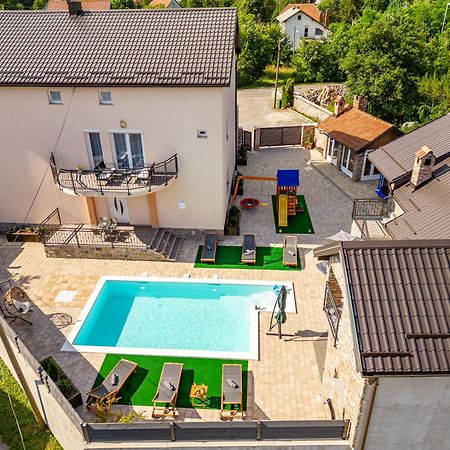 Gračac Apartman Toni מראה חיצוני תמונה