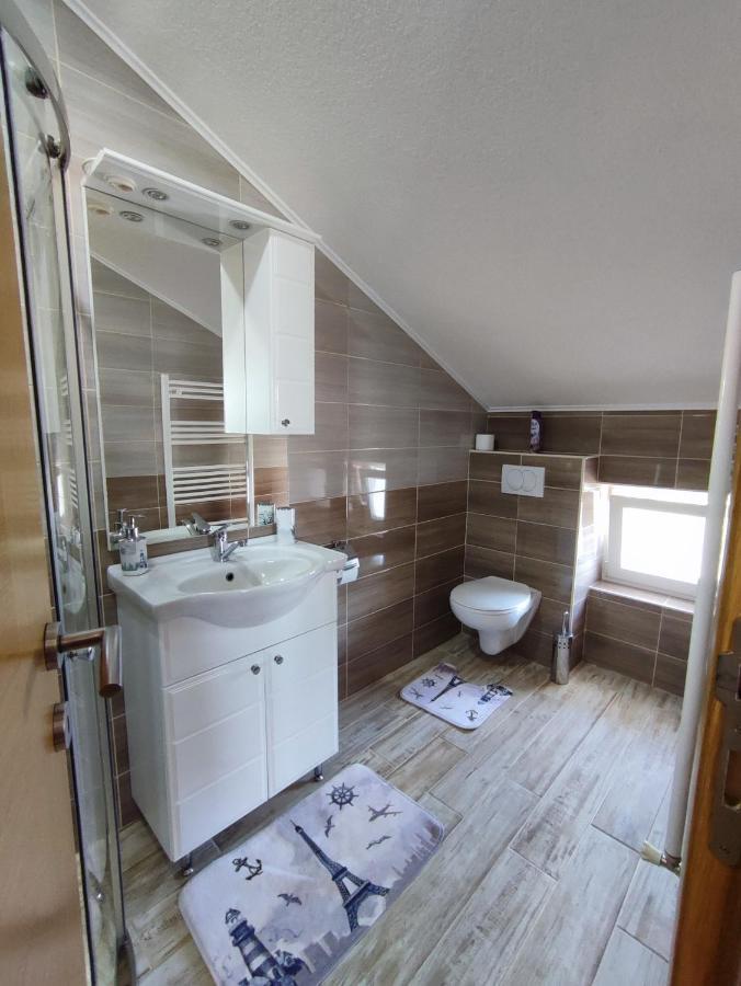 Gračac Apartman Toni מראה חיצוני תמונה