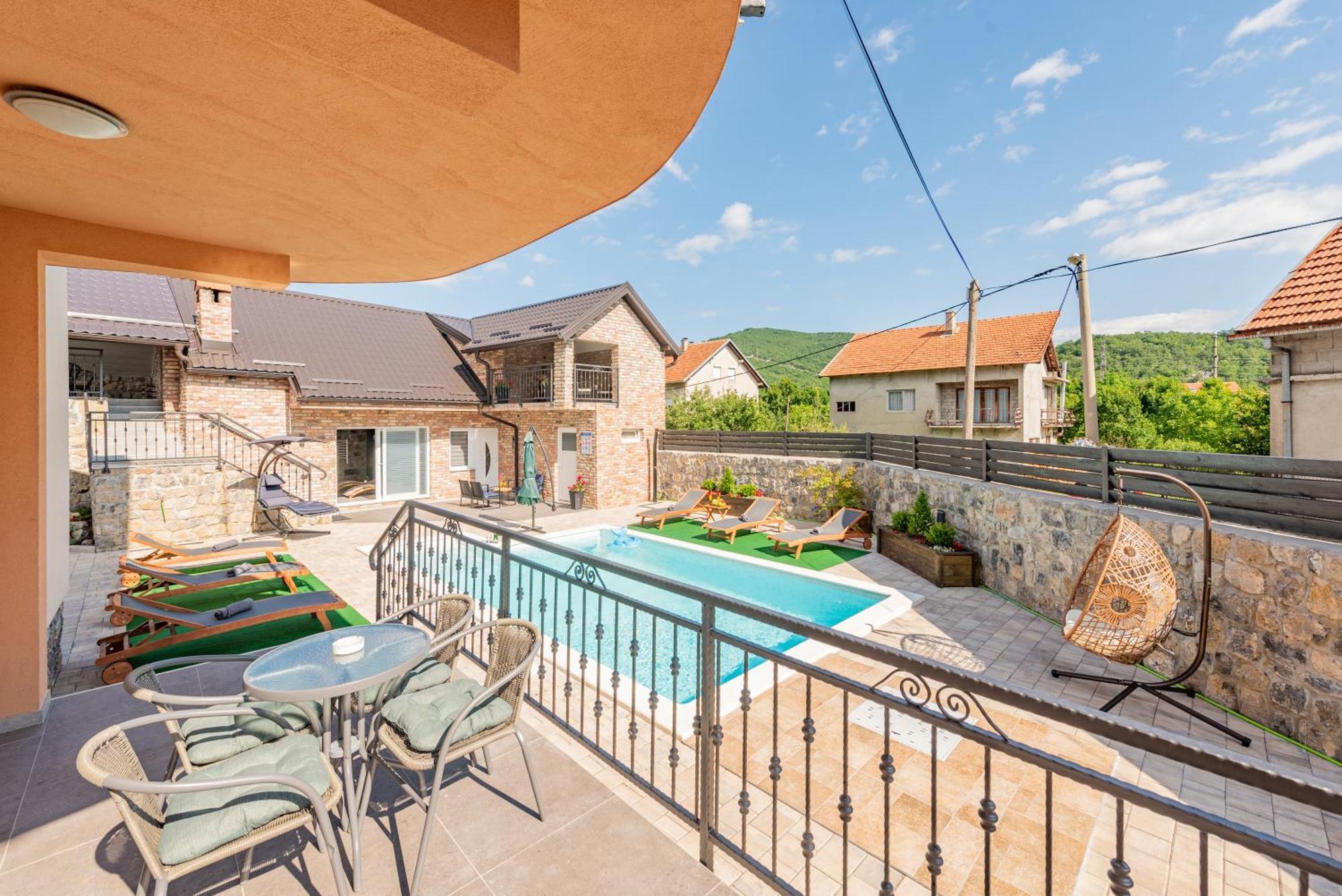 Gračac Apartman Toni מראה חיצוני תמונה