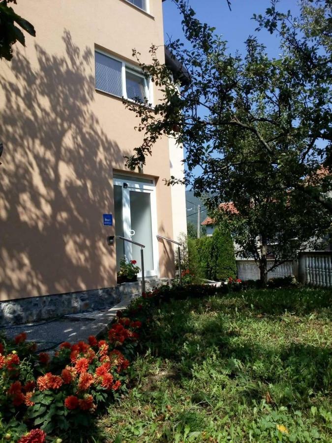 Gračac Apartman Toni מראה חיצוני תמונה